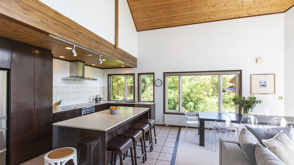 Casa La Mount  - Spacious kitchen dining area